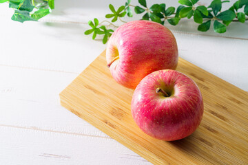 りんご (青森県産)