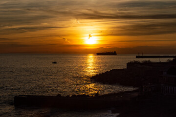 Tramonto sul mare a Genova