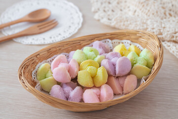 Thai shortbread cookies in flower shape (Khanom Kleeb Lamduan), Thai dessert