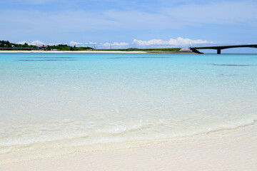 沖縄の美しい海の風景