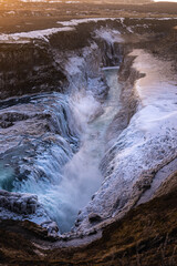 Gullfoss in Island im Winter