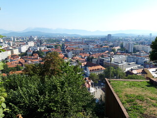 Fototapeta premium Ljubljana vom Leibacher Schloss aus