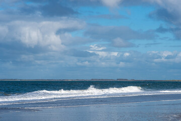 Fototapeta premium waves on the beach