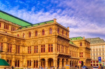 Fototapeta na wymiar Detail at Vienna State Opera building in Vienna, Austria.
