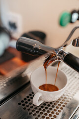 Espresso extraction from coffee machine