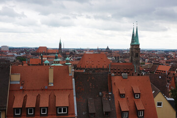 Obraz premium The panorama of Nuremberg from the city castle hill, Germany
