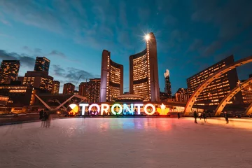 Fotobehang Toronto city hall at Ontario, Canada © eranda