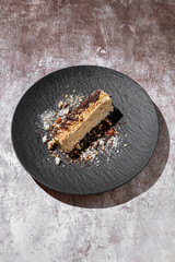 Napoleon pie with meringue