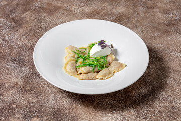 Dumplings with cabbage