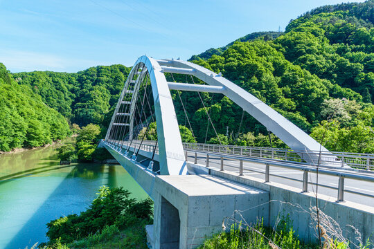 5月下旬の山清路大橋 長野県生坂村