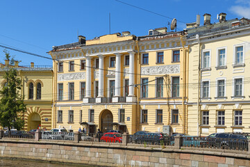 Fototapeta premium School of Merchant Shipping (House of merchant Alafuzova), St. Petersburg