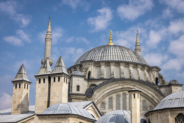 Obraz premium Nuruosmaniye Mosque, Istanbul, Turkey
