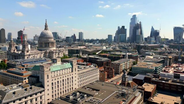 Aeral video St Pauls Cathedral London UK