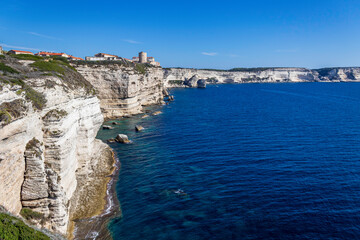Fototapeta na wymiar cliffs of Bonifacio on cliffs at the coast