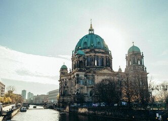 Fototapeta na wymiar sunlit berlin cathedral