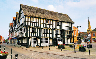 The Round House on Bridge Street in the town of Evesham, Worcestershire, England. 15 C half-timbered merchant’s house - obrazy, fototapety, plakaty
