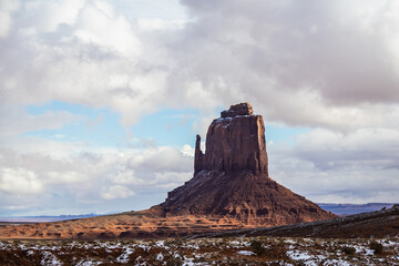 Classic southwest desert landscape with snow on the ground in Monument Valley
in Arizona and Utah.