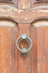 Rusty round knocker
