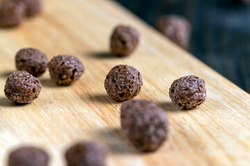 chocolate balls are used as a dry breakfast with the addition of milk or yogurt