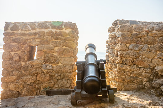 ancient cannon on the wall of the fortress of Alanya, Turkey