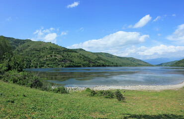 Fototapeta na wymiar Ashigbayramli reservoir in Ismaylli. Azerbaijan.