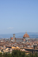 Fotografía vertical de la catedral de Florencia, Italia