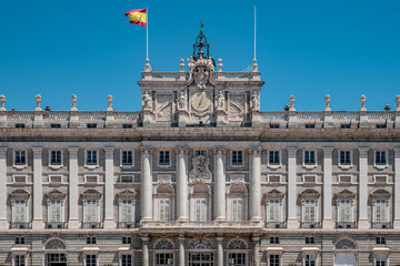 Fototapeta na wymiar Madrid, esterno palazzo reale