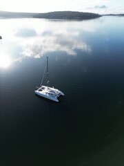 空に浮かぶ船