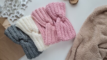 Headbands crocheted knitted in the interior, product listing for sale