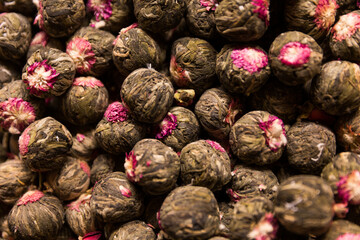 Fototapeta na wymiar Close shot of blooming jasmine tea balls 