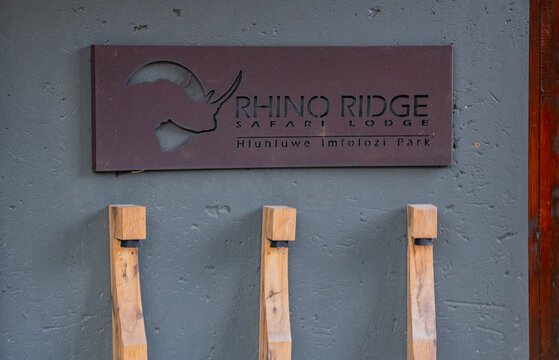 Rhino Ridge Safari Lodge im Naturreservat Hluhluwe Imfolozi Park Südafrika