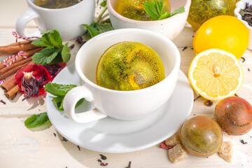 Various tea ball bombs