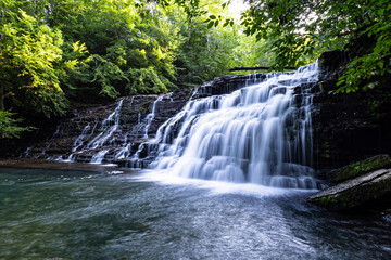 Fototapeta na wymiar Rutledge Falls in Tennessee