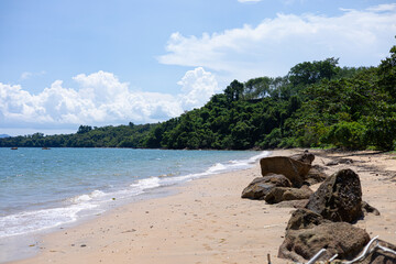 Fototapeta na wymiar beautiful beach of Andaman sea with blue sky