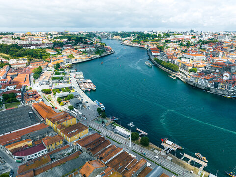 รูปภาพOlt – เลือกดูภาพถ่ายสต็อก เวกเตอร์ และวิดีโอ1,636 | Adobe Stock