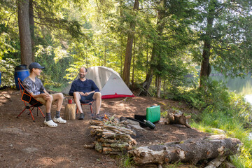 Obraz premium Father and son canoe trip