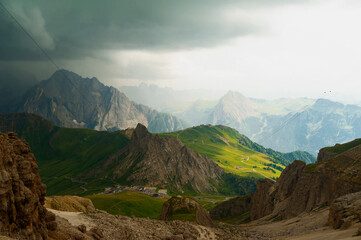 Discover Tre Cime di Lavaredo's Dolomites majesty. Iconic peaks, nature's artistry. Explore...
