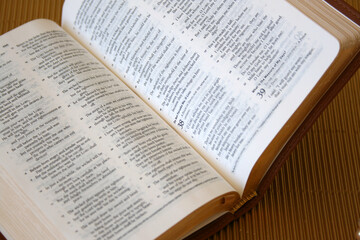 Open Bible