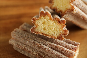 焼きたてのチュロス