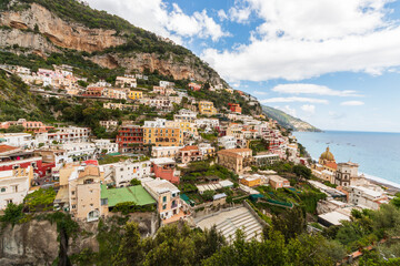Fototapeta na wymiar Scorci del bellissimo borgo di Positano della Costiera Amalfitana