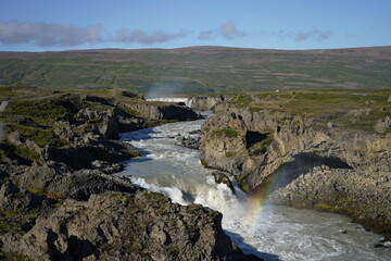 Island Wasserfall Regenbogen Outdoor