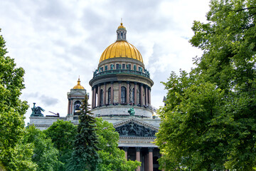 Saint Isaac Cathedral, St Petersburg, Russia .  Beautiful cathedral classical architecture of saint petersburg