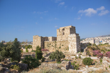 Fototapeta premium Beautiful view of the Crusader Fort in Byblos (also known as Jubayl or Jebeil), Lebanon