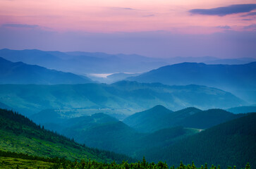 Fototapeta premium Amazing mountain sunrise