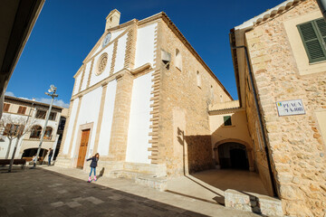 Fototapeta na wymiar iglesia de la Visitació de la Verge Maria, Consell, Mallorca, balearic islands, Spain