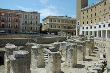 Fototapeta na wymiar Roman amphitheater of the II century partially underground and located in piazza Sant'Oronzo in the center of Lecce