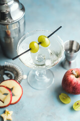 cocktail with lemon and lime champagne vine white apple drinks grape