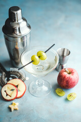 cocktail with lemon and lime champagne vine white apple drinks grape