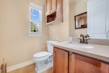luxury bathroom 