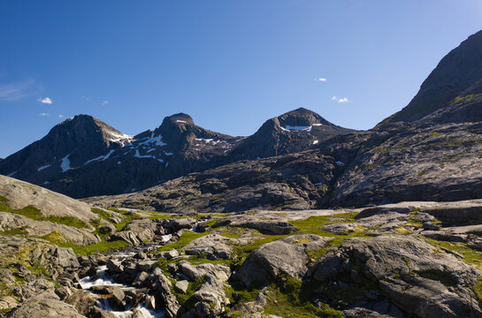 Gory i doliny